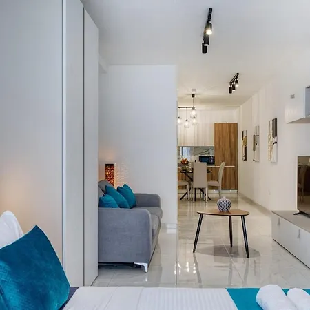 Modern In Paceville *