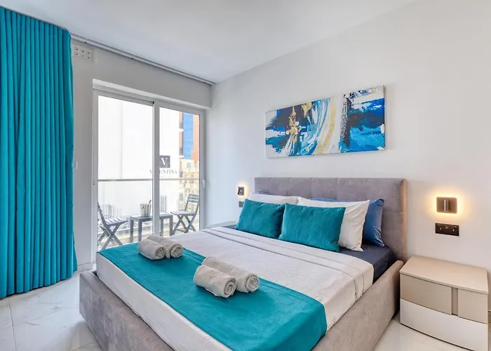 Modern In Paceville Saint Julian's