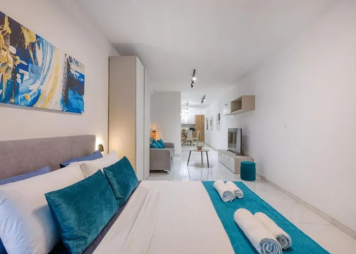 Modern In Paceville *